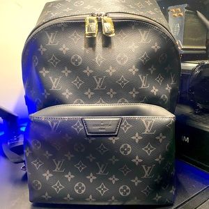 LOUIS VUITTON - DISCOVERY BACKPACK PM